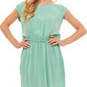 Solid Casual Midi Dress with Pockets